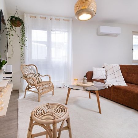 Stylish One-Bedroom Apartment Пловдив Екстериор снимка