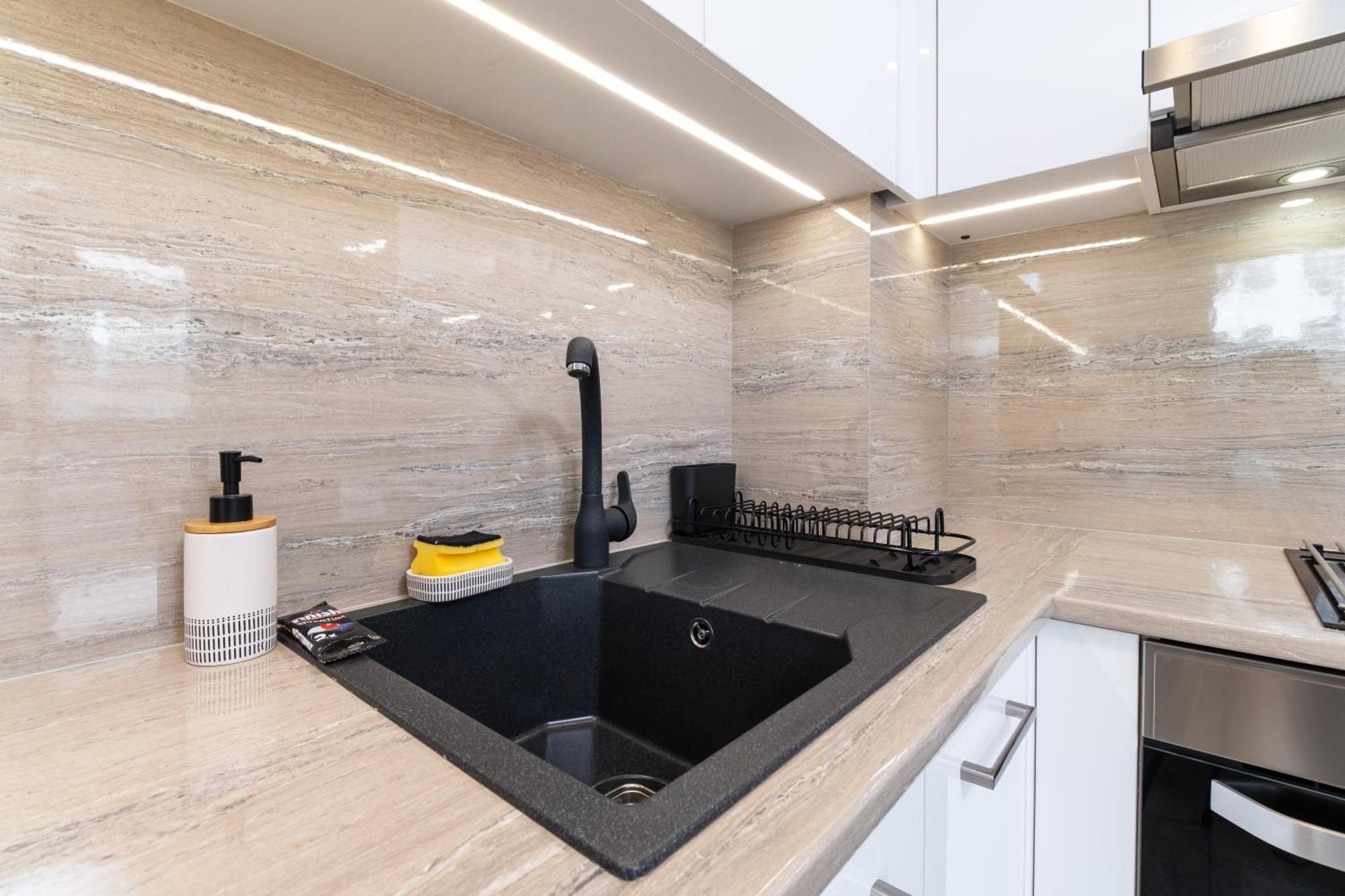 Stylish One-Bedroom Apartment Пловдив Екстериор снимка